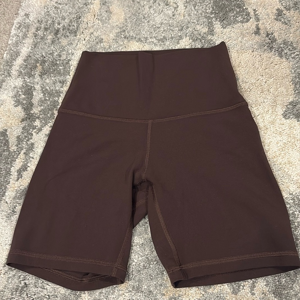 LULULEMON ALIGN HIGH RISE SHORT 6”
